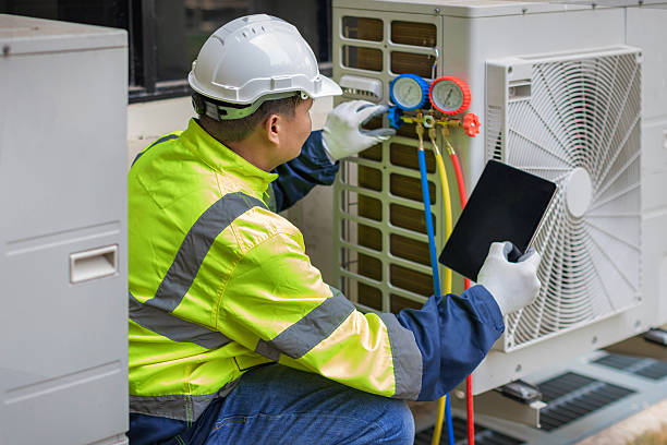 Professional Hvac Installation technician working in North Uxbridge, MA